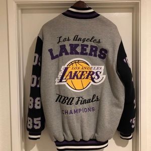 VNT Lakers 16x NBA Championship Jacket